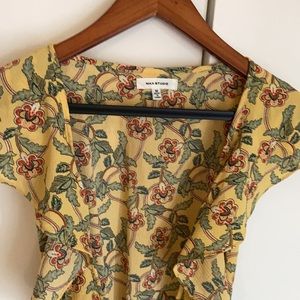 Max Studio yellow wrap dress. Size Medium. True to size. sleeveless summer dress